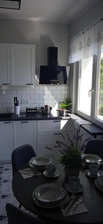 Apartament Klonowa Poznań Esterno foto