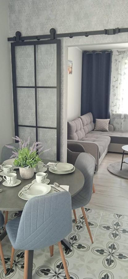 Apartament Klonowa Poznań Esterno foto