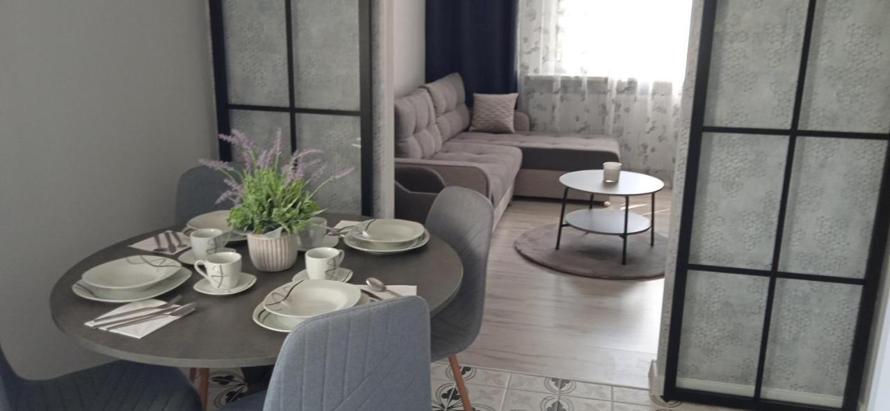 Apartament Klonowa Poznań Esterno foto