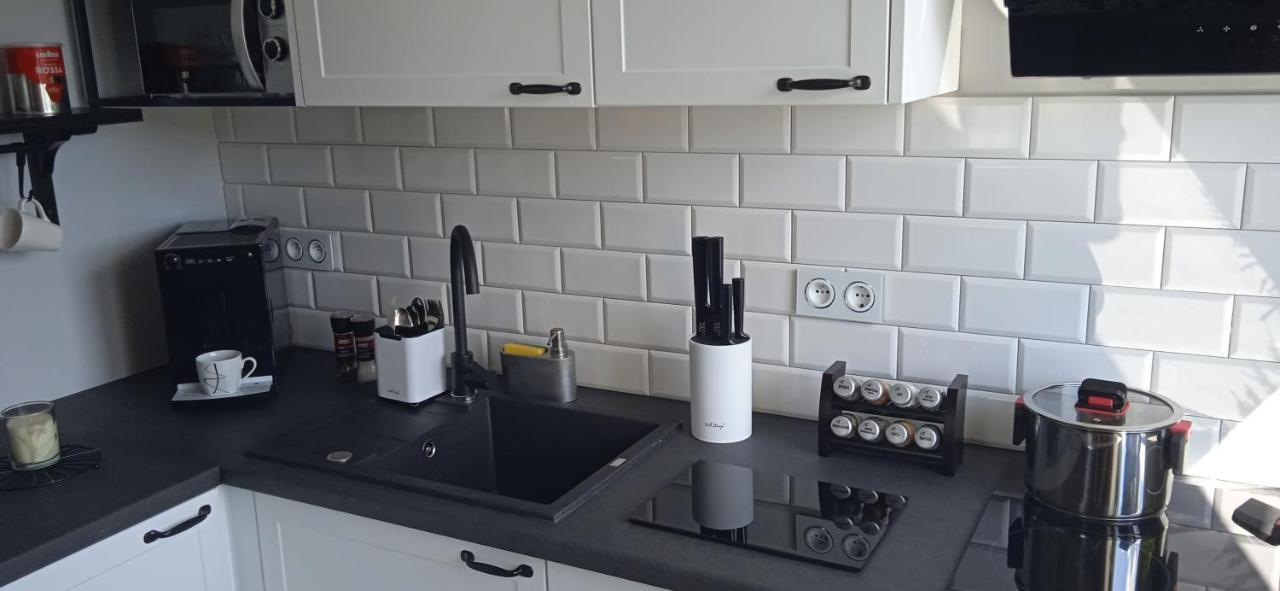 Apartament Klonowa Poznań Esterno foto