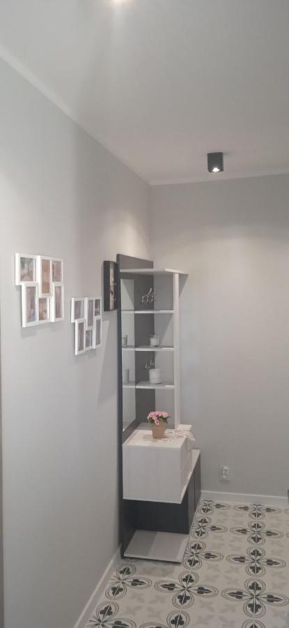 Apartament Klonowa Poznań Esterno foto